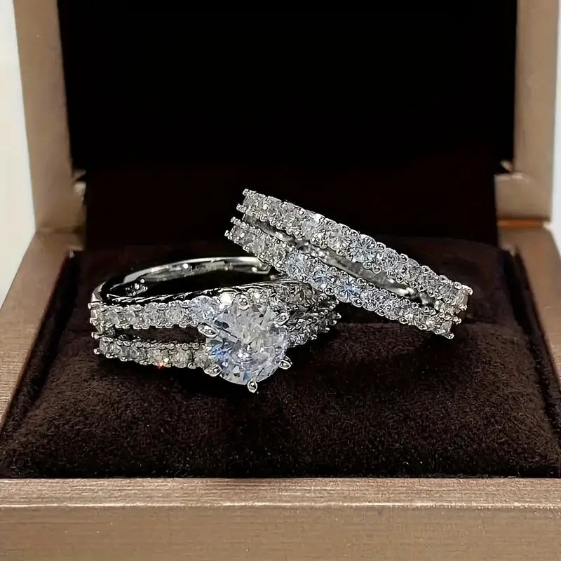 Everlasting Radiance Gold Ring Set