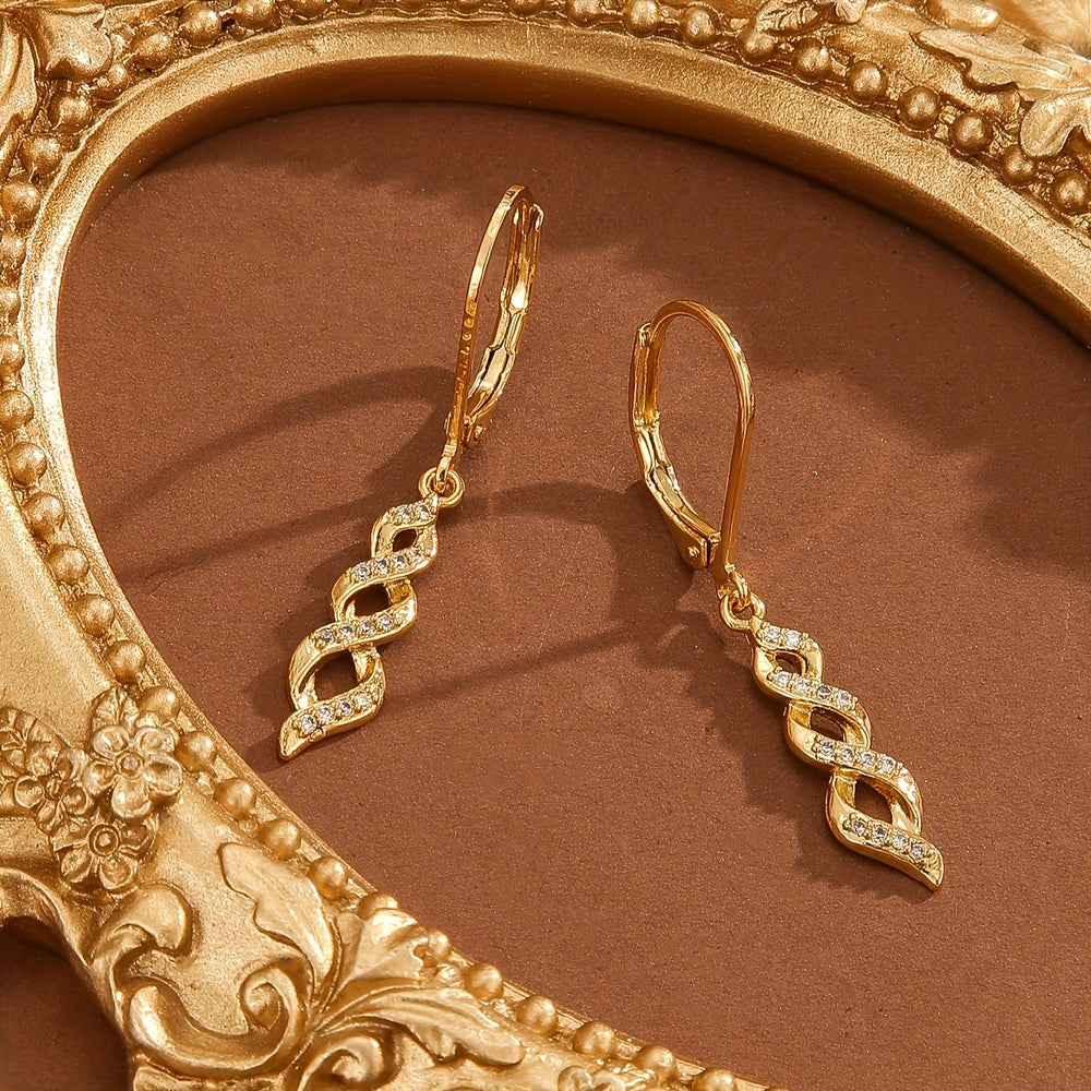Gleam Twist Ava Gold Earrings