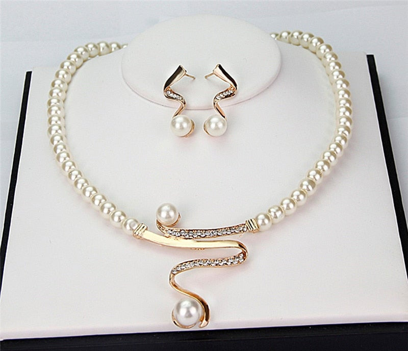 Pearl Necklace + Earrings Set