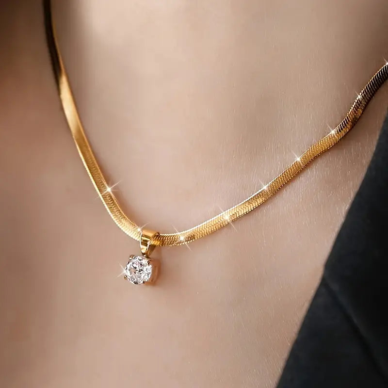 Luminous Rhinestone Pendant Gold Necklace