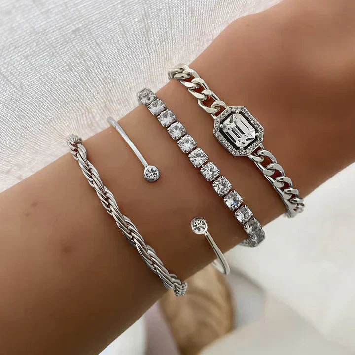 Domitia Calvina Bracelet Set | White Gold